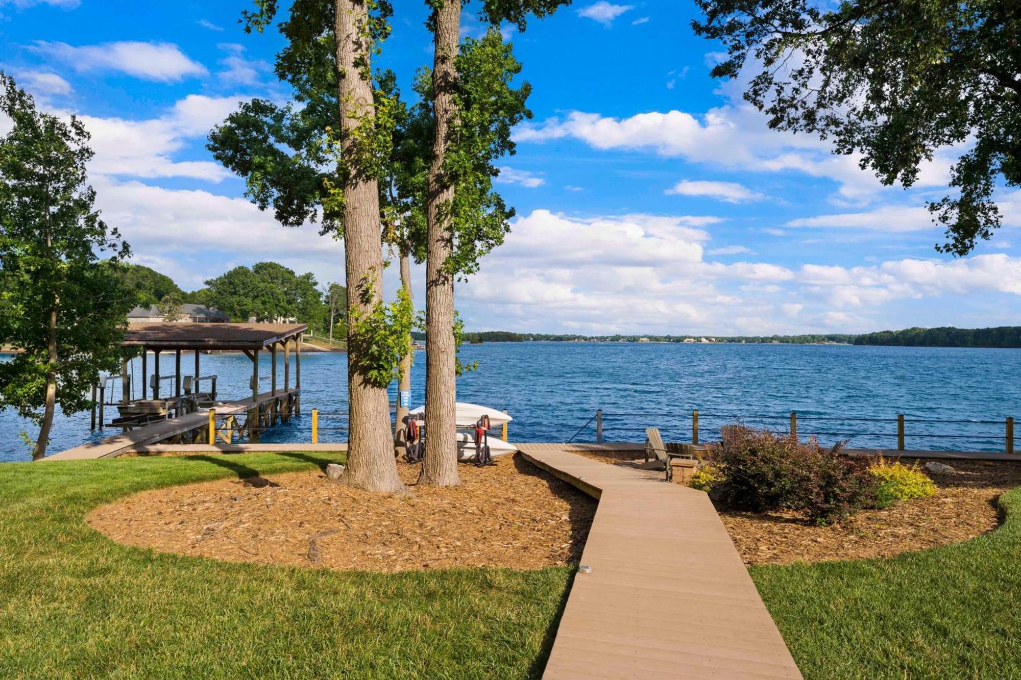 Lake Norman Getaway Mooresville Luaran gambar